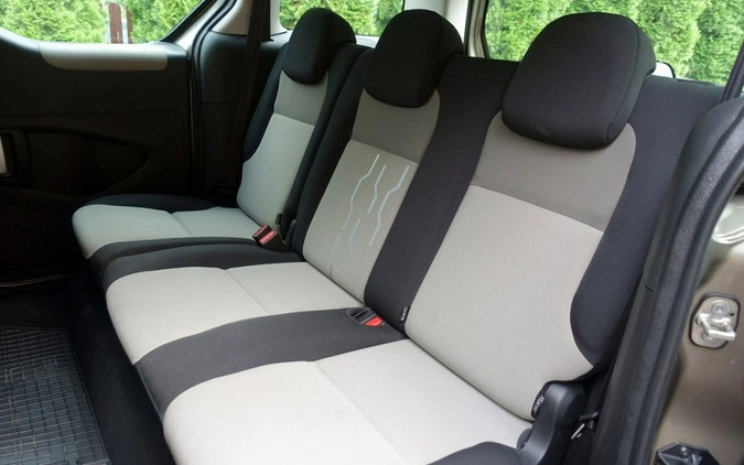 Peugeot Partner cena 25900 przebieg: 215000, rok produkcji 2013 z Pieńsk małe 121